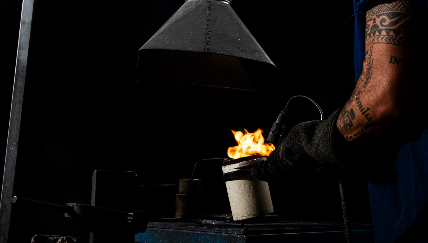 cassa orologio dorata