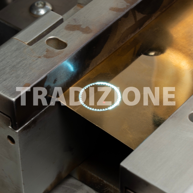 laser con incisione bovo